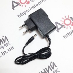 Зарядное устройство для Li-lon аккумуляторов 4,2V 1A 5.5х2.5 мм