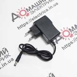 Зарядное устройство для Li-lon аккумуляторов 12.6V 1A 5,5 * 2,1 мм